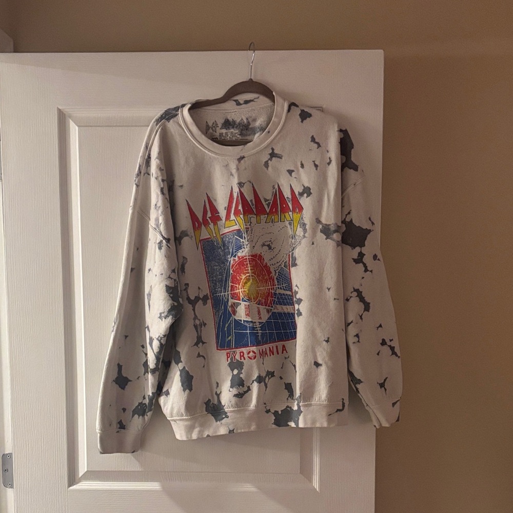 Urban Outfitters Def Leopard Sweatshirt